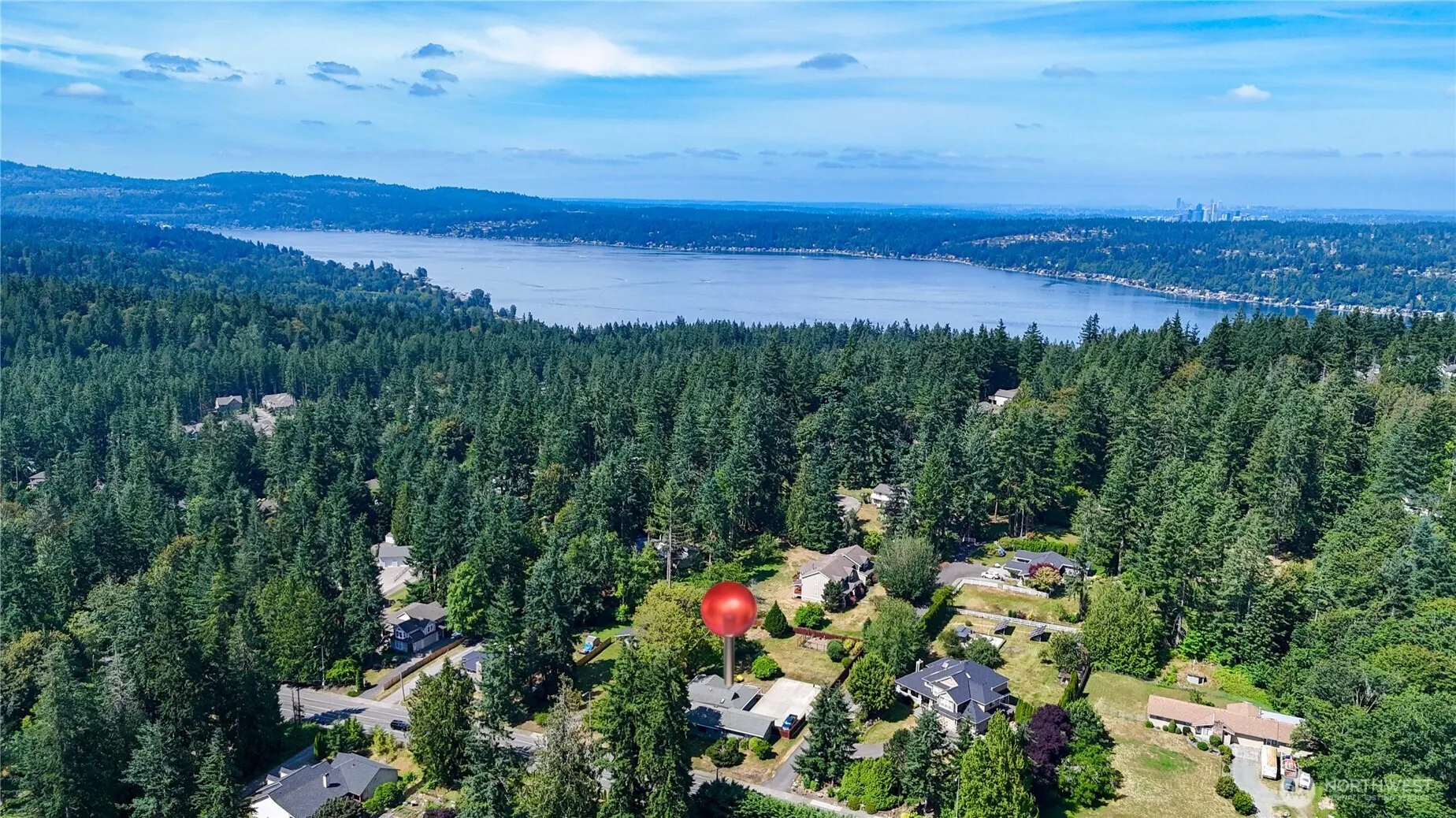 1323 216th Avenue NE, Sammamish, WA 98074