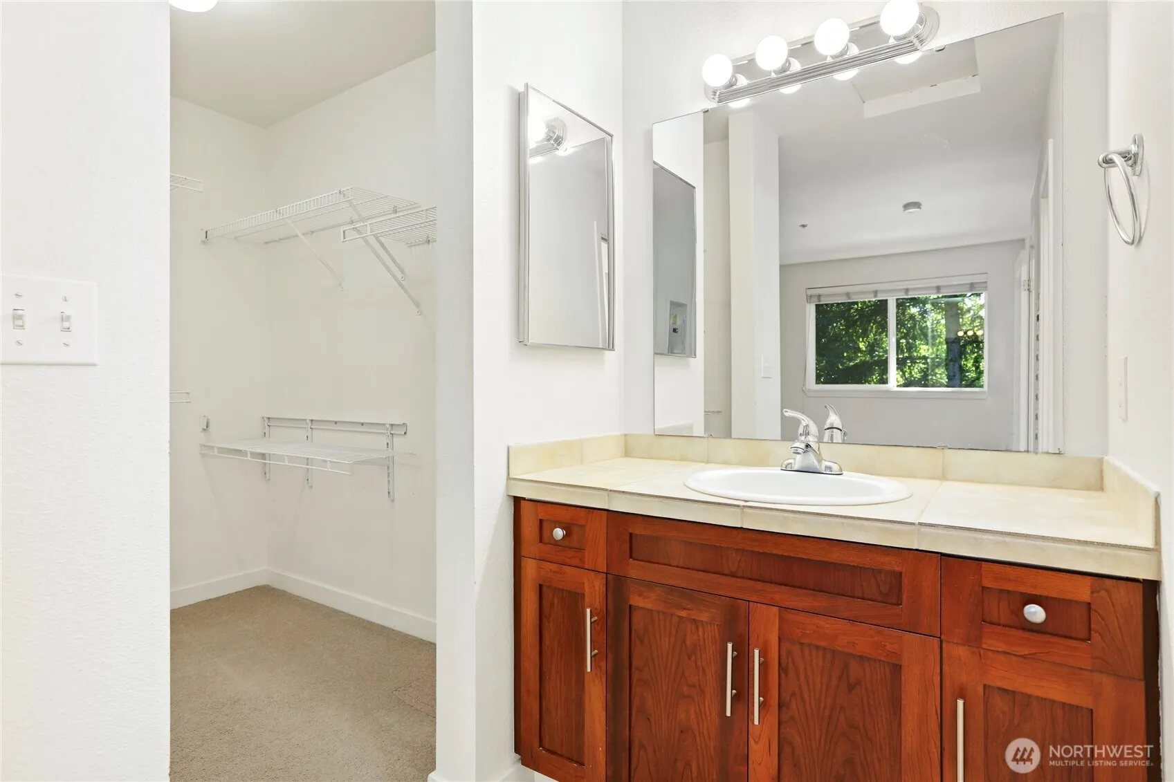 3908 243rd Place SE #Q303, Bothell, WA 98021-6918