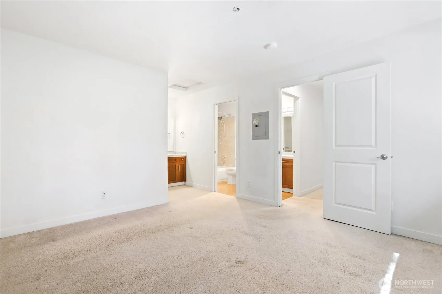 3908 243rd Place SE #Q303, Bothell, WA 98021-6918