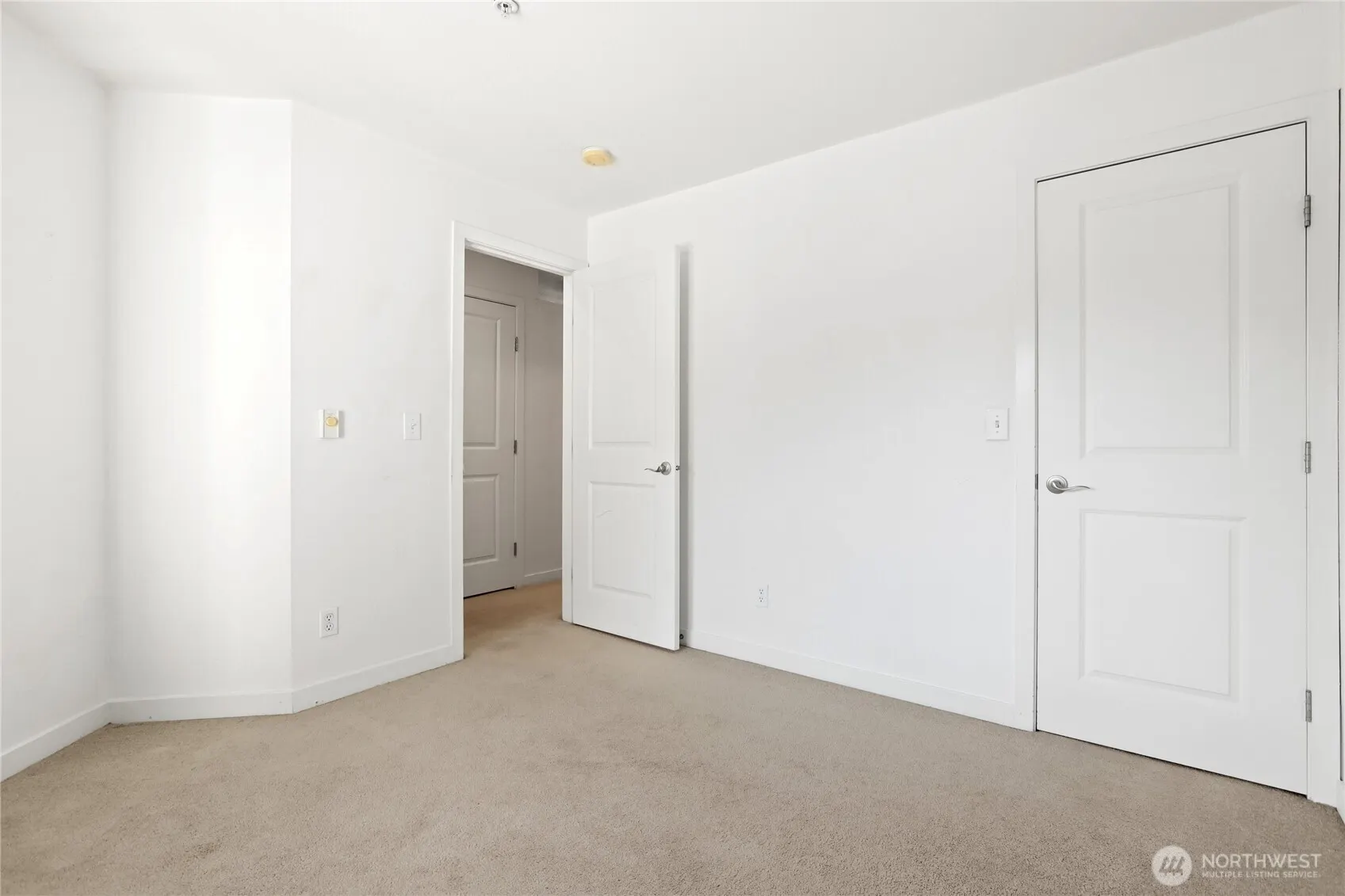 3908 243rd Place SE #Q303, Bothell, WA 98021-6918