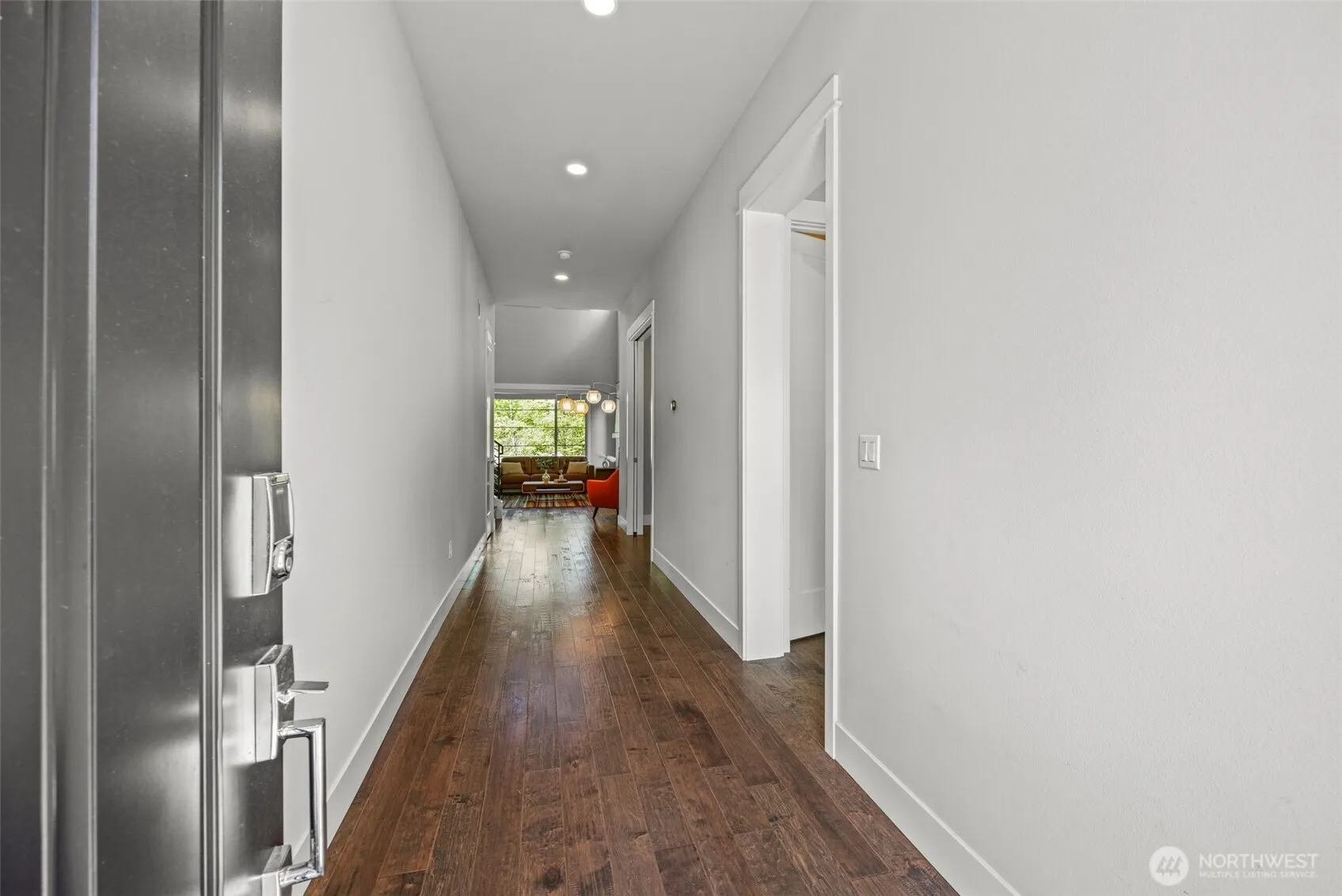 21888 SE 5TH Place , Sammamish, WA 98074
