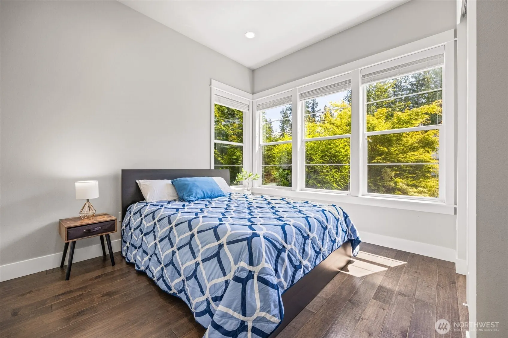 21888 SE 5TH Place , Sammamish, WA 98074