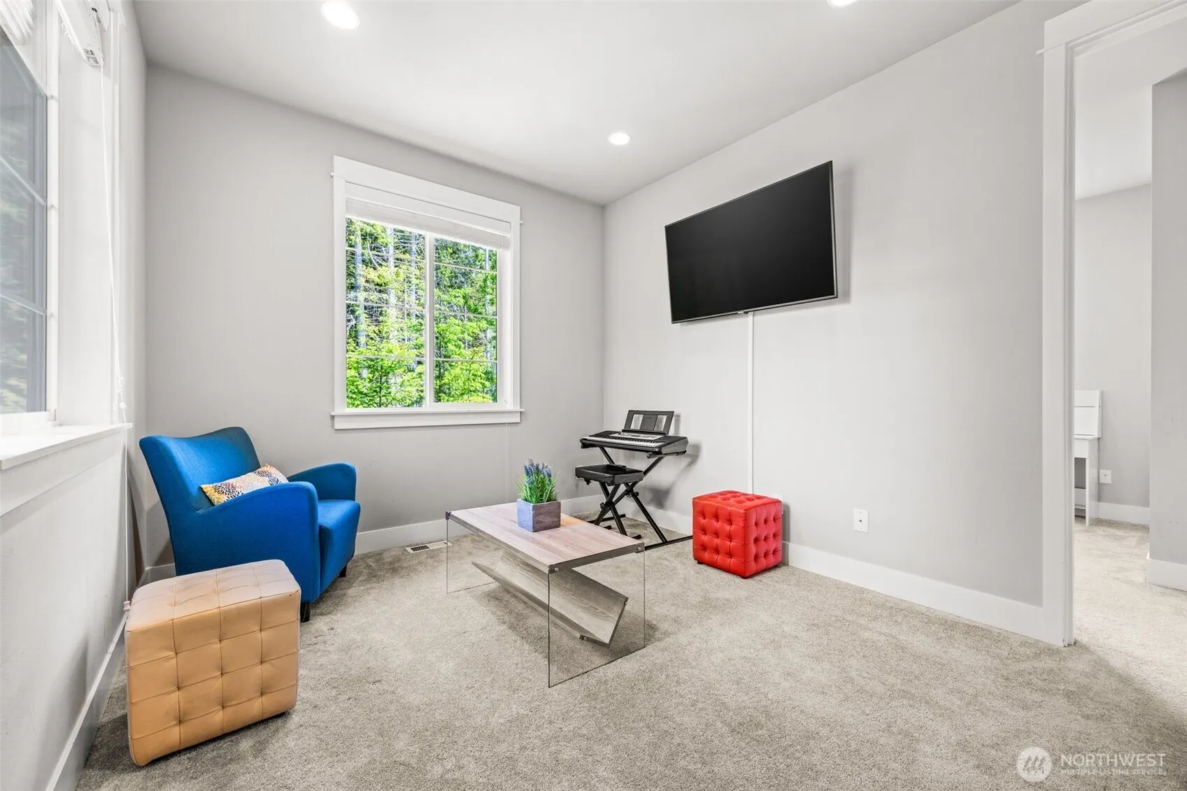 21888 SE 5TH Place , Sammamish, WA 98074