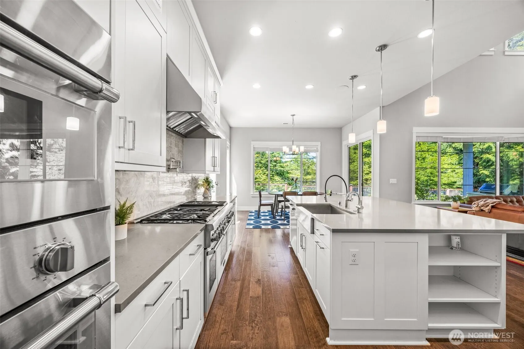 21888 SE 5TH Place , Sammamish, WA 98074