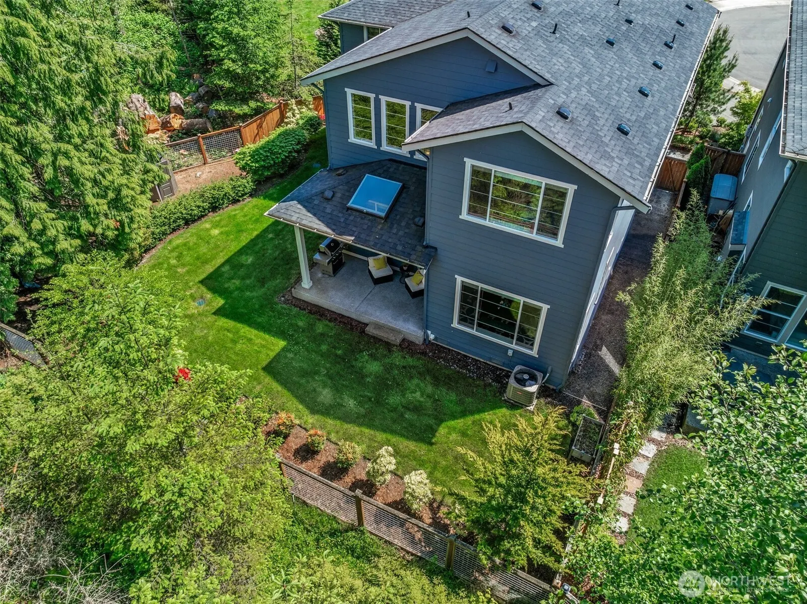 21888 SE 5TH Place , Sammamish, WA 98074