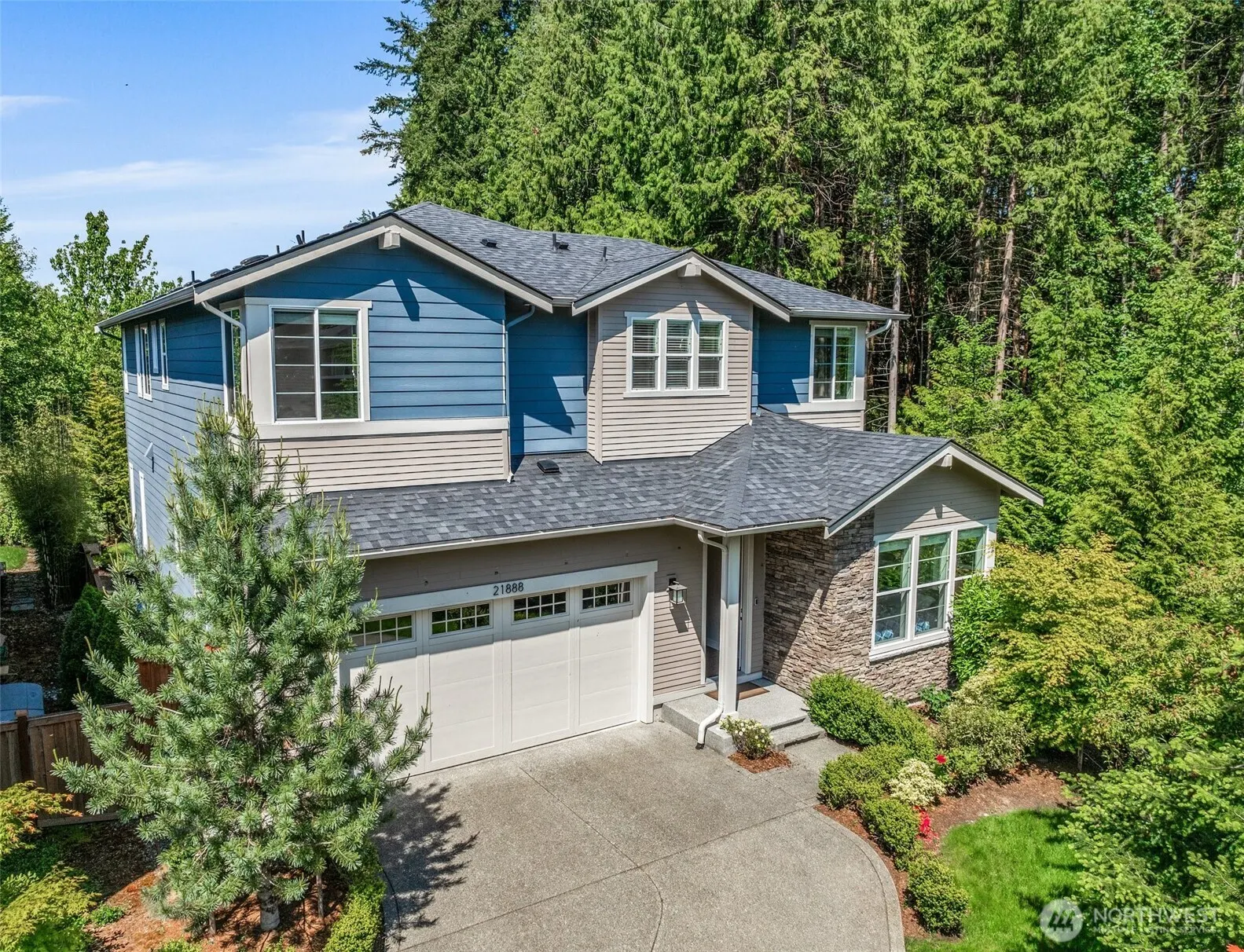 21888 SE 5TH Place , Sammamish, WA 98074