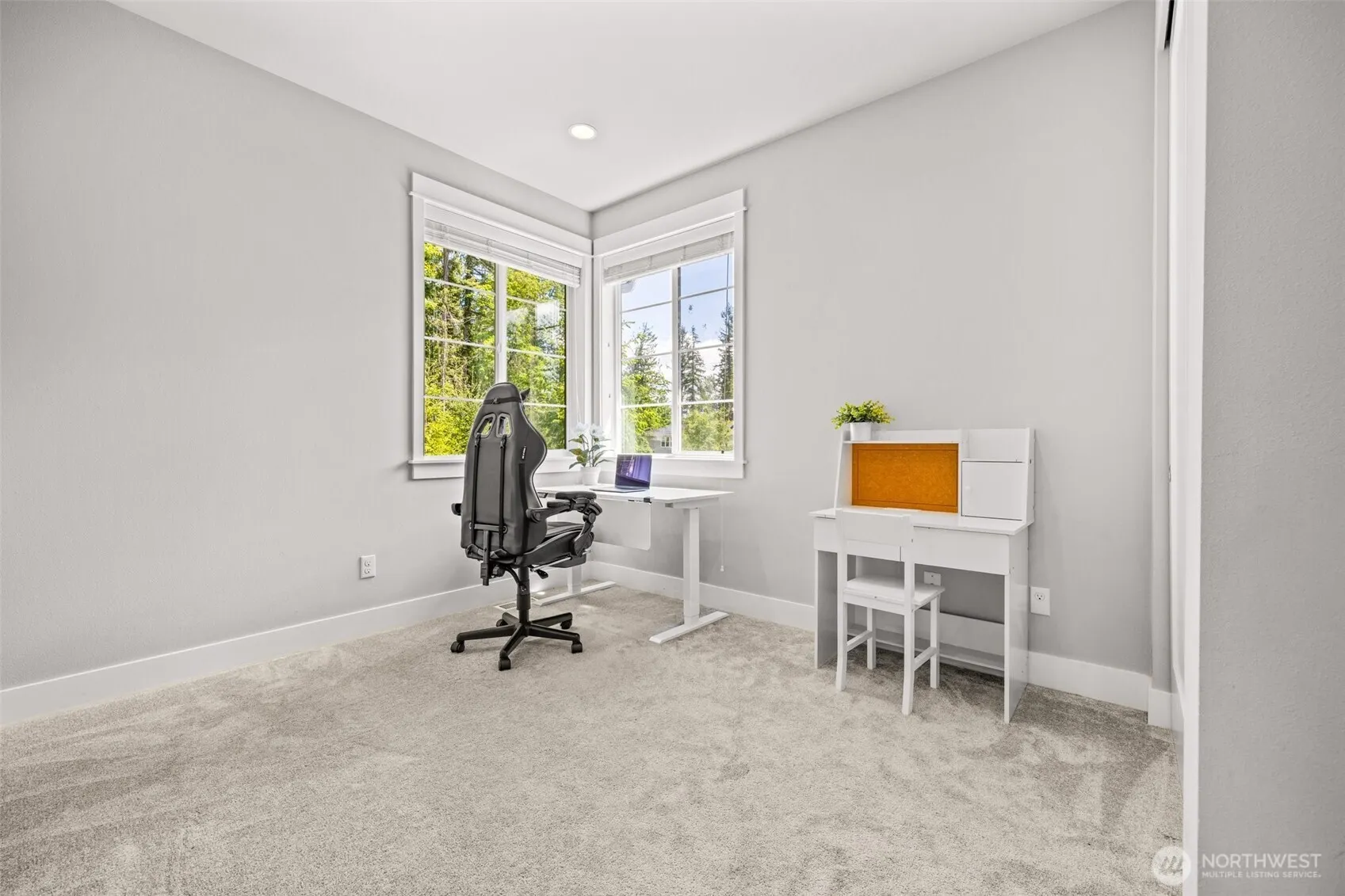 21888 SE 5TH Place , Sammamish, WA 98074
