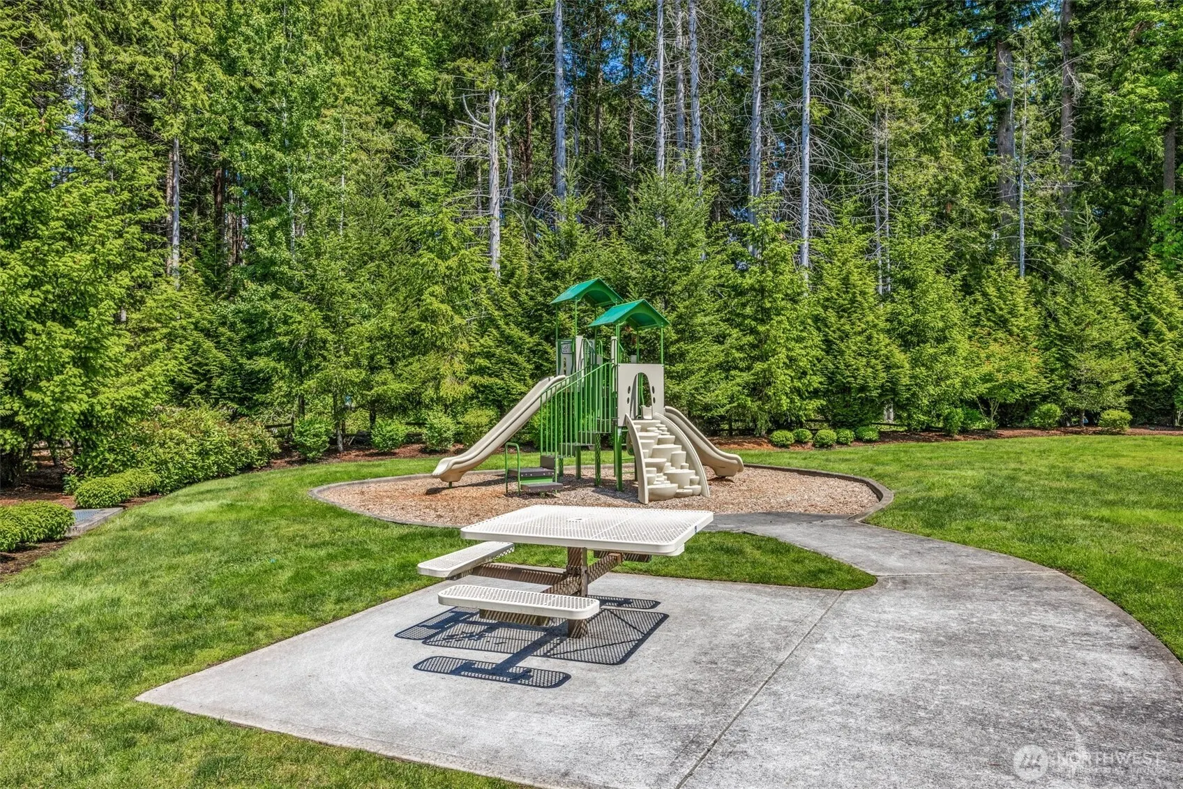 21888 SE 5TH Place , Sammamish, WA 98074