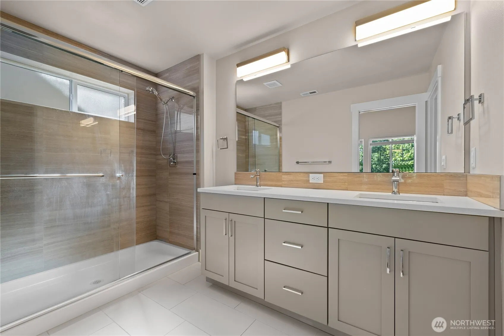 2204 176th Place SW, Lynnwood, WA 98037