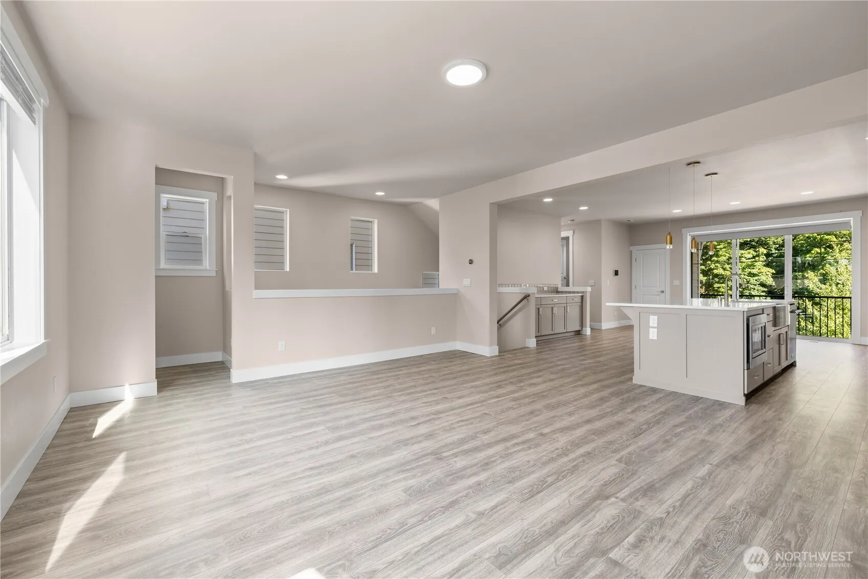 2204 176th Place SW, Lynnwood, WA 98037