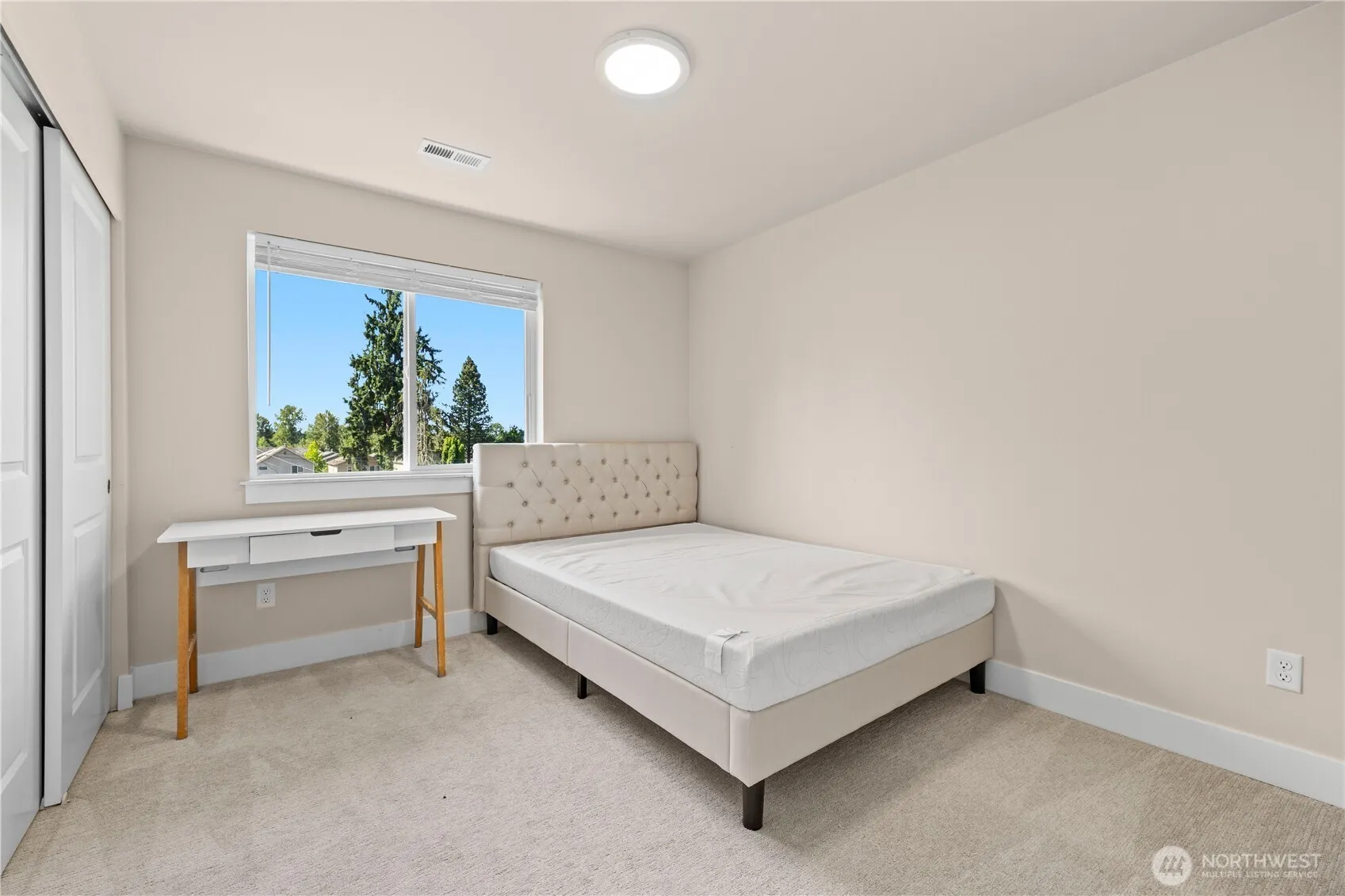 2204 176th Place SW, Lynnwood, WA 98037