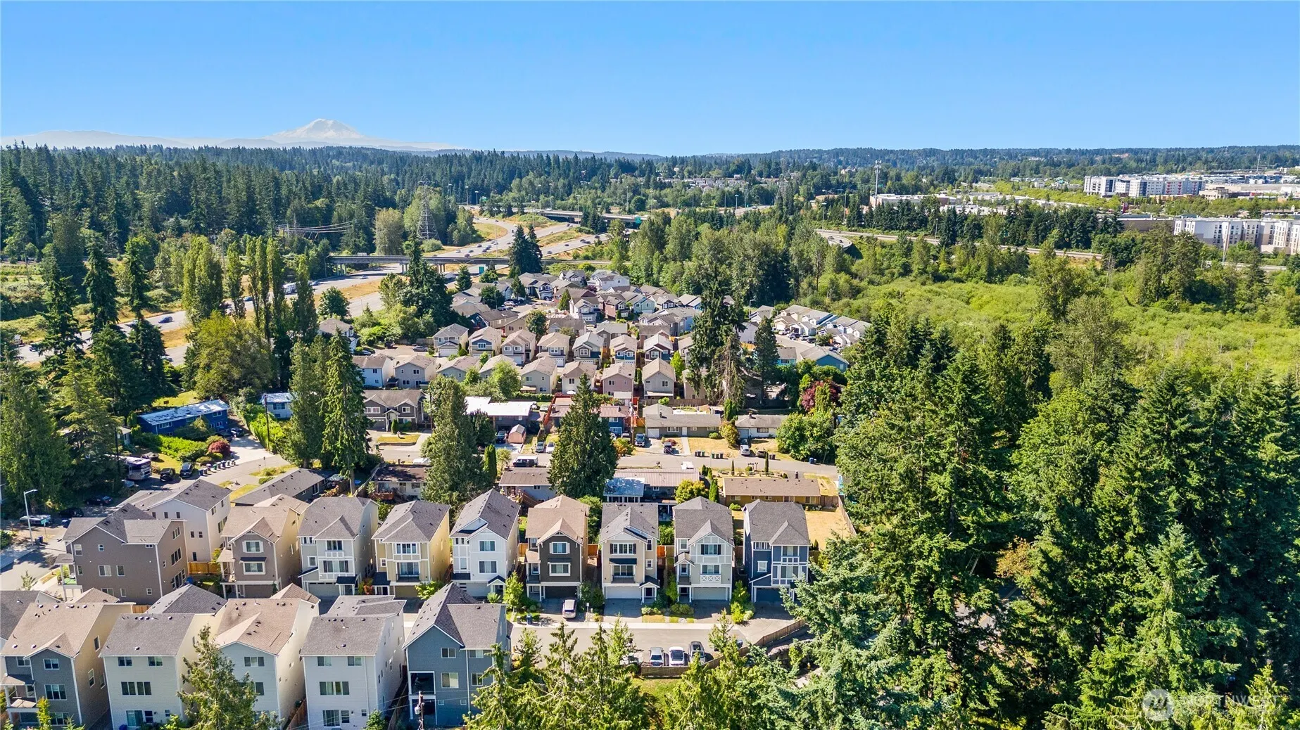 2204 176th Place SW, Lynnwood, WA 98037