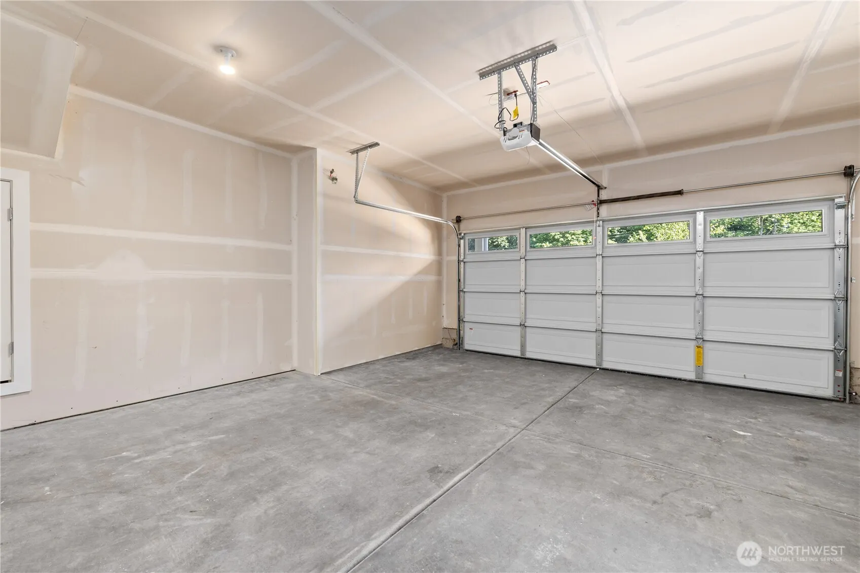 2204 176th Place SW, Lynnwood, WA 98037