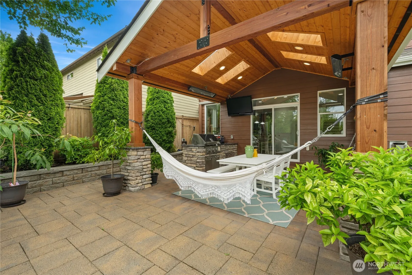 11008 243rd Avenue NE, Redmond, WA 98053