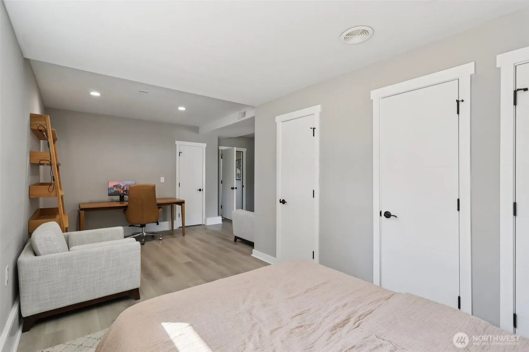 10439 SE 194th Place , Renton, WA 98055-7313
