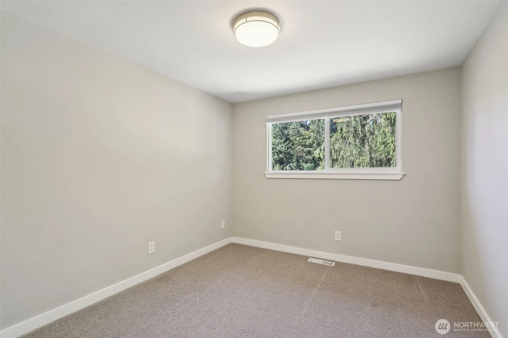 10439 SE 194th Place , Renton, WA 98055-7313