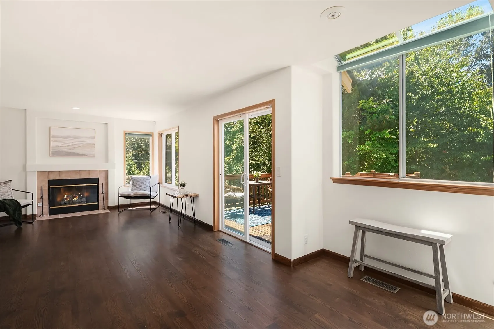 1613 Hoquiam Place NE, Renton, WA 98059-4200
