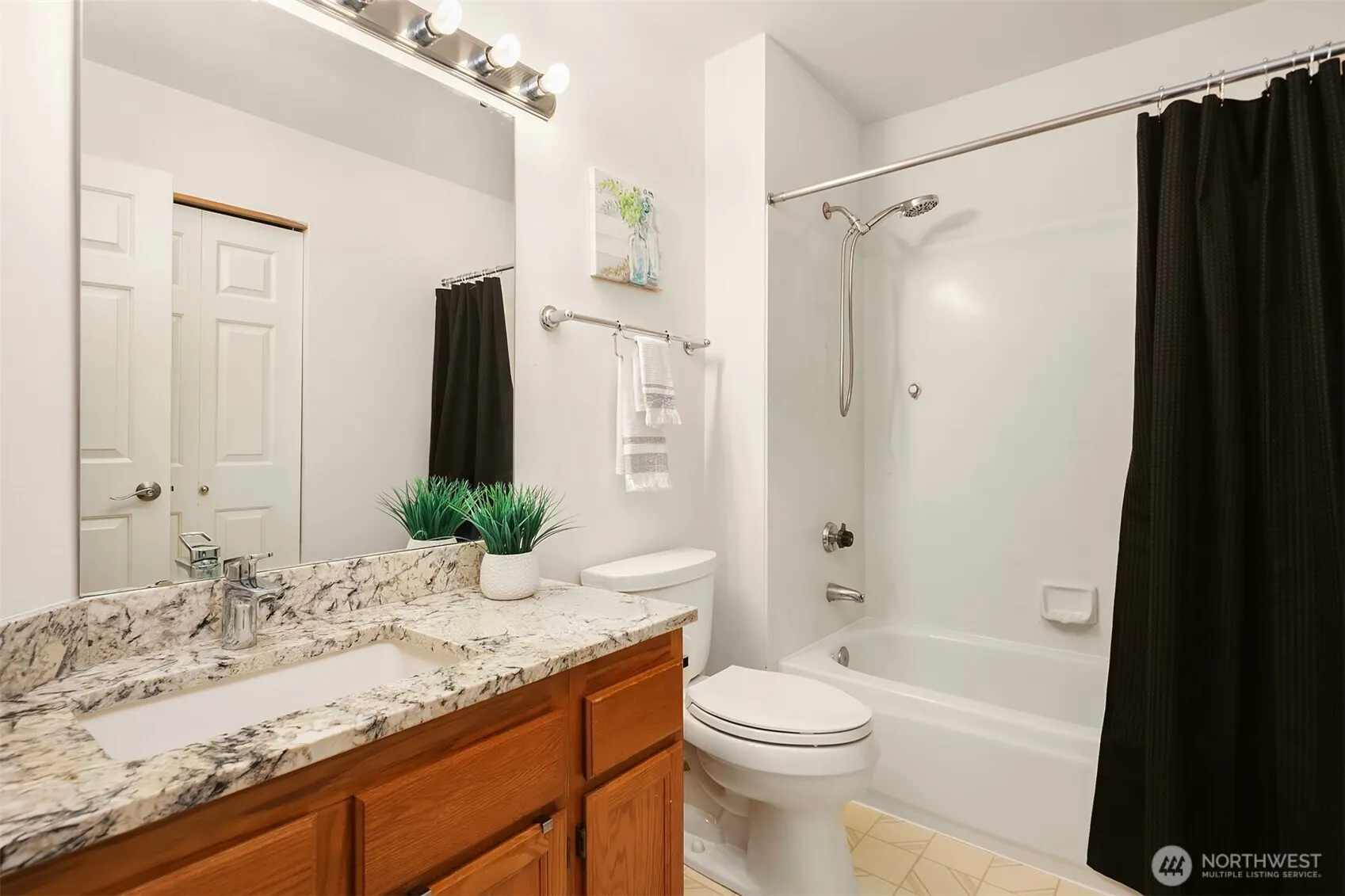 1613 Hoquiam Place NE, Renton, WA 98059-4200