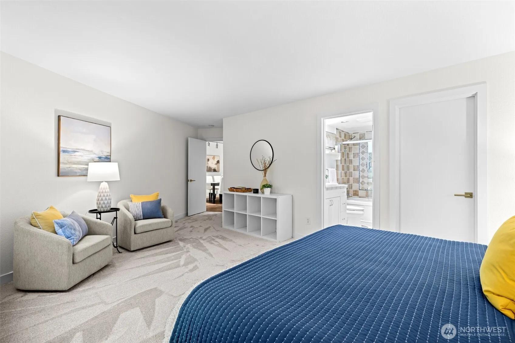 4214 W Lake Sammamish Pkwy NE NE #102, Redmond, WA 98052
