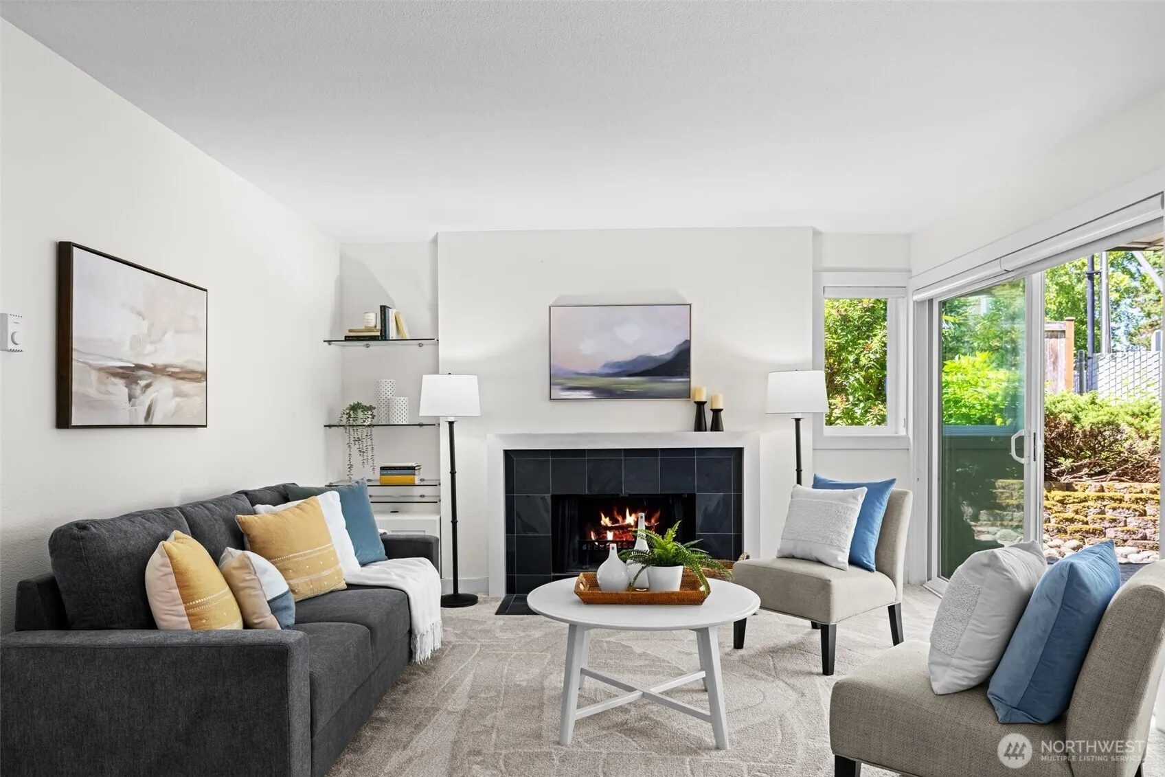 4214 W Lake Sammamish Pkwy NE NE #102, Redmond, WA 98052