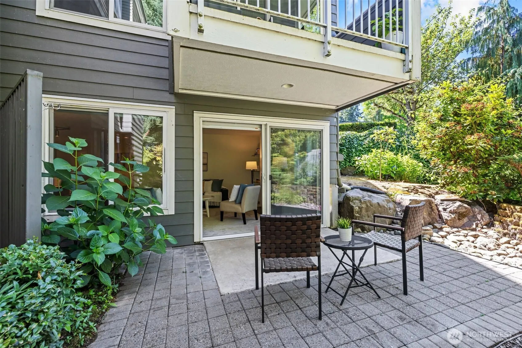 4214 W Lake Sammamish Pkwy NE NE #102, Redmond, WA 98052