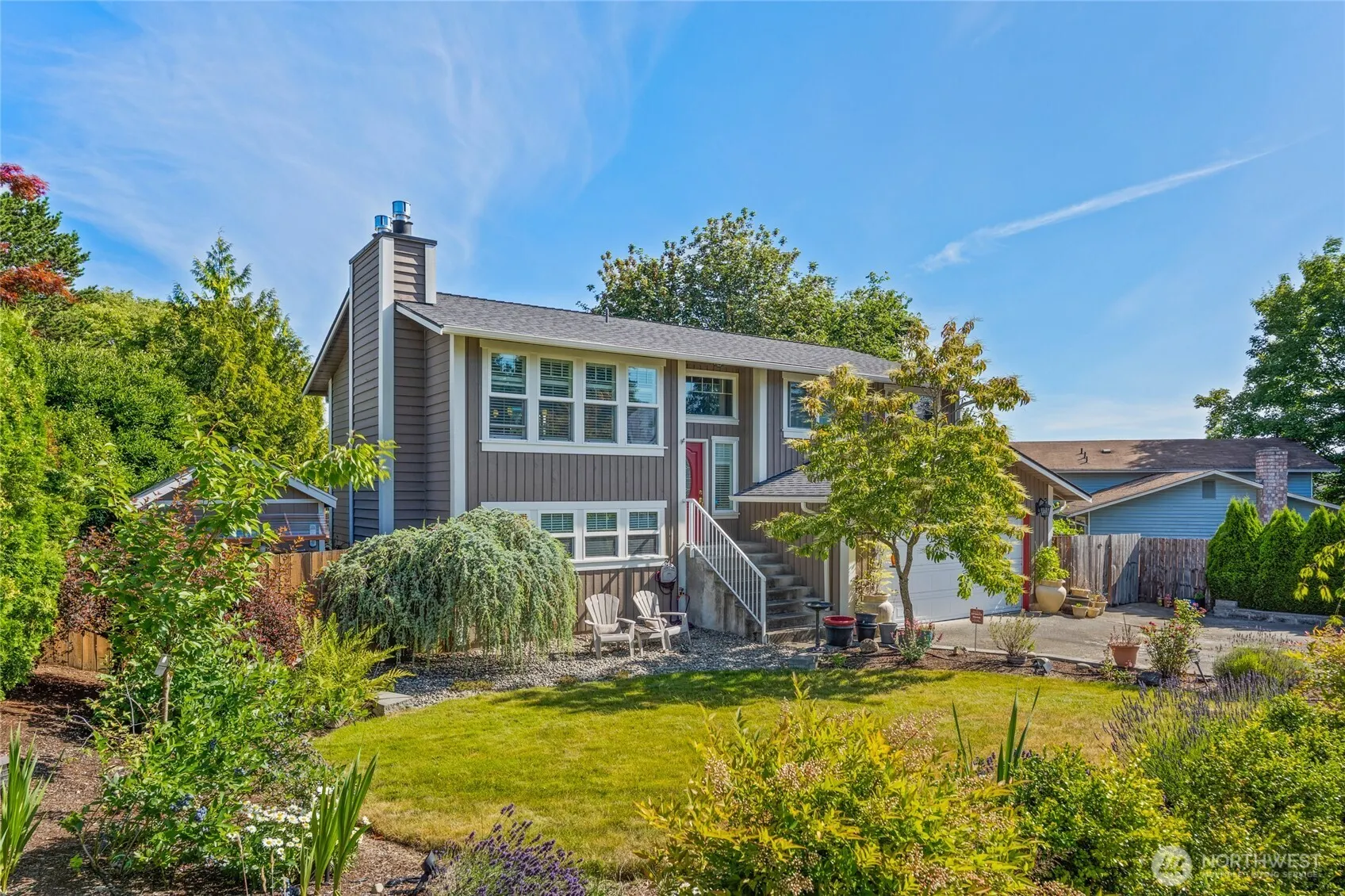 14618 SE 275th Place , Kent, WA 98042-9135