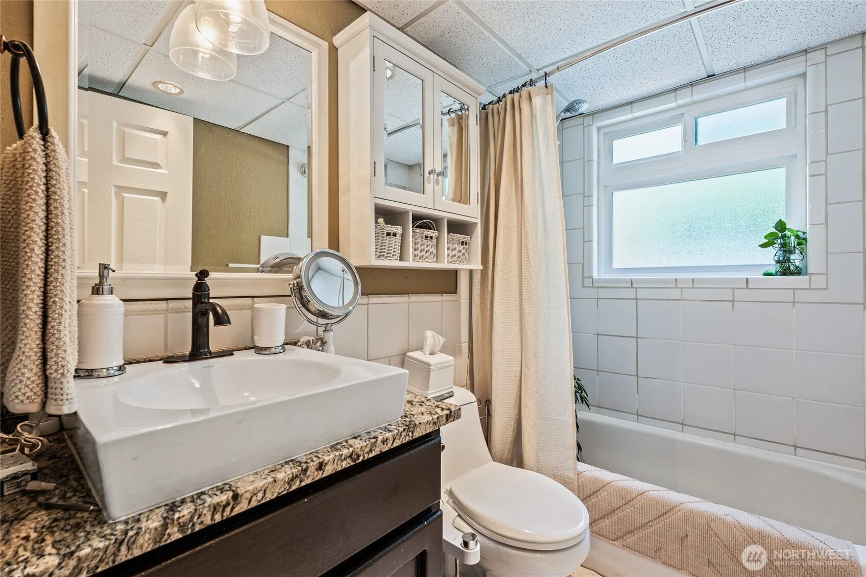 14618 SE 275th Place , Kent, WA 98042-9135