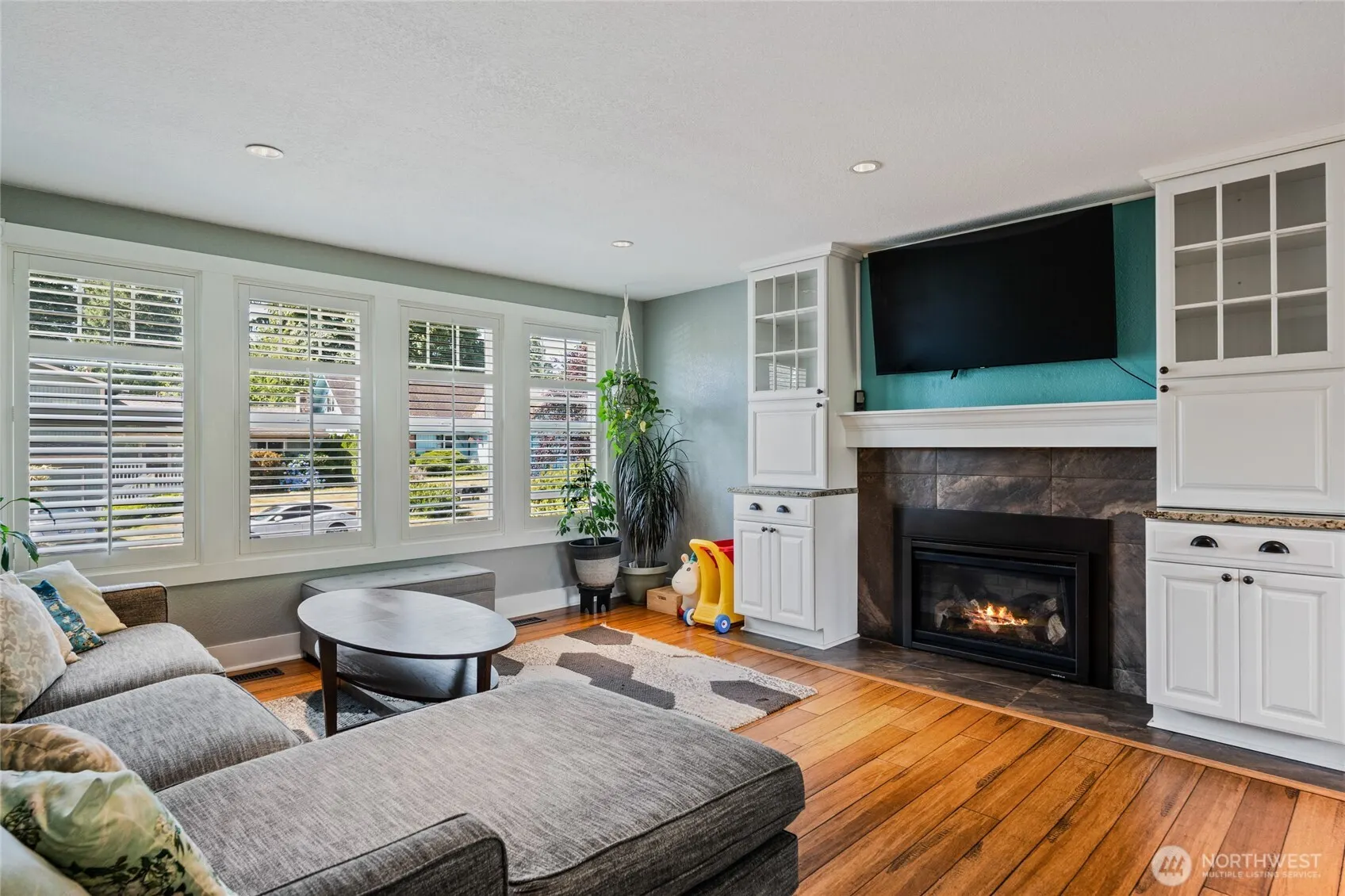 14618 SE 275th Place , Kent, WA 98042-9135