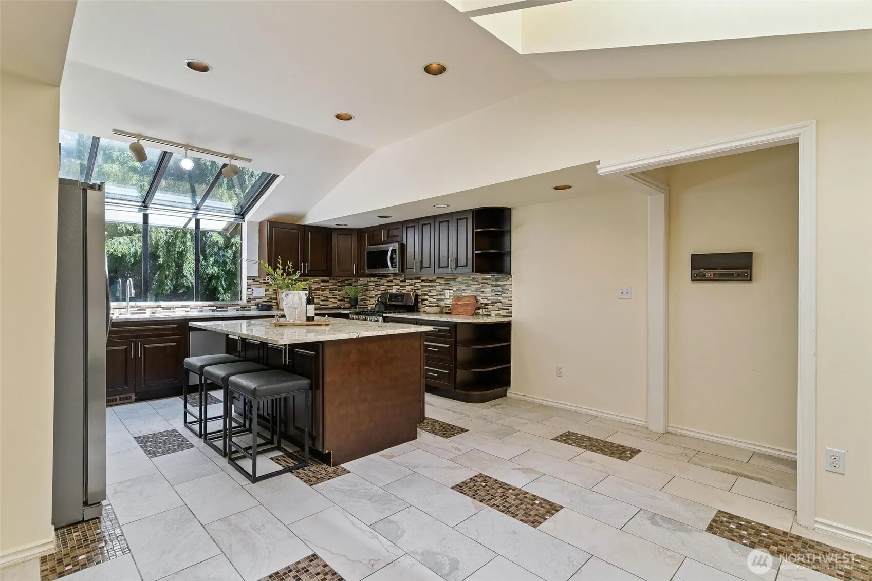 17726 NE 26th St. , Redmond, WA 98052-5849
