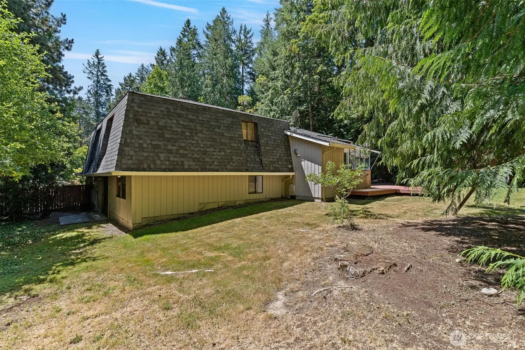 17726 NE 26th St. , Redmond, WA 98052-5849
