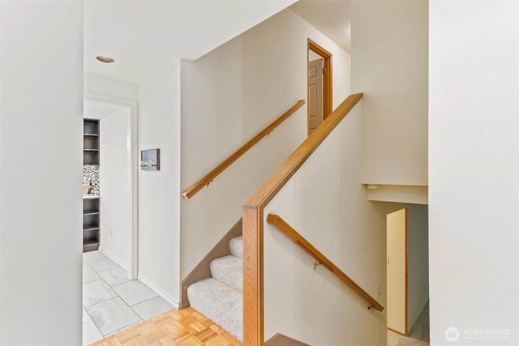 17726 NE 26th St. , Redmond, WA 98052-5849