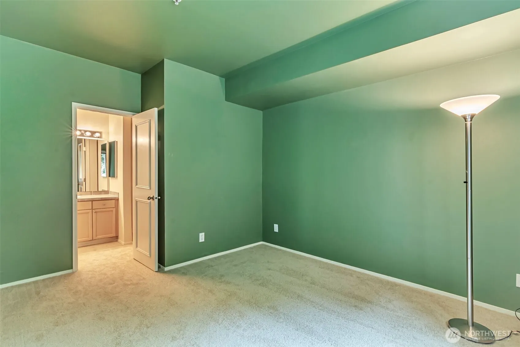3924 243rd Place SE #G204, Bothell, WA 98201