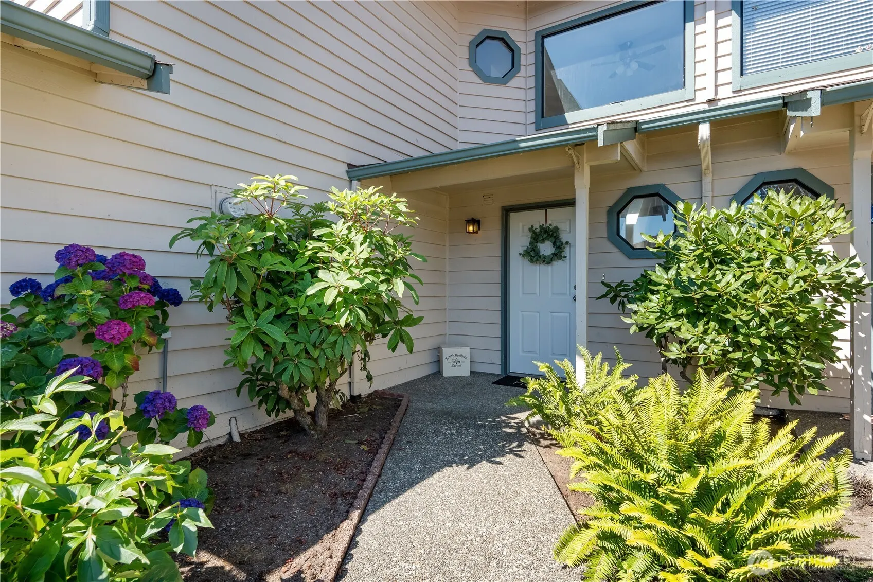 25015 110th Avenue SE #B, Kent, WA 98030