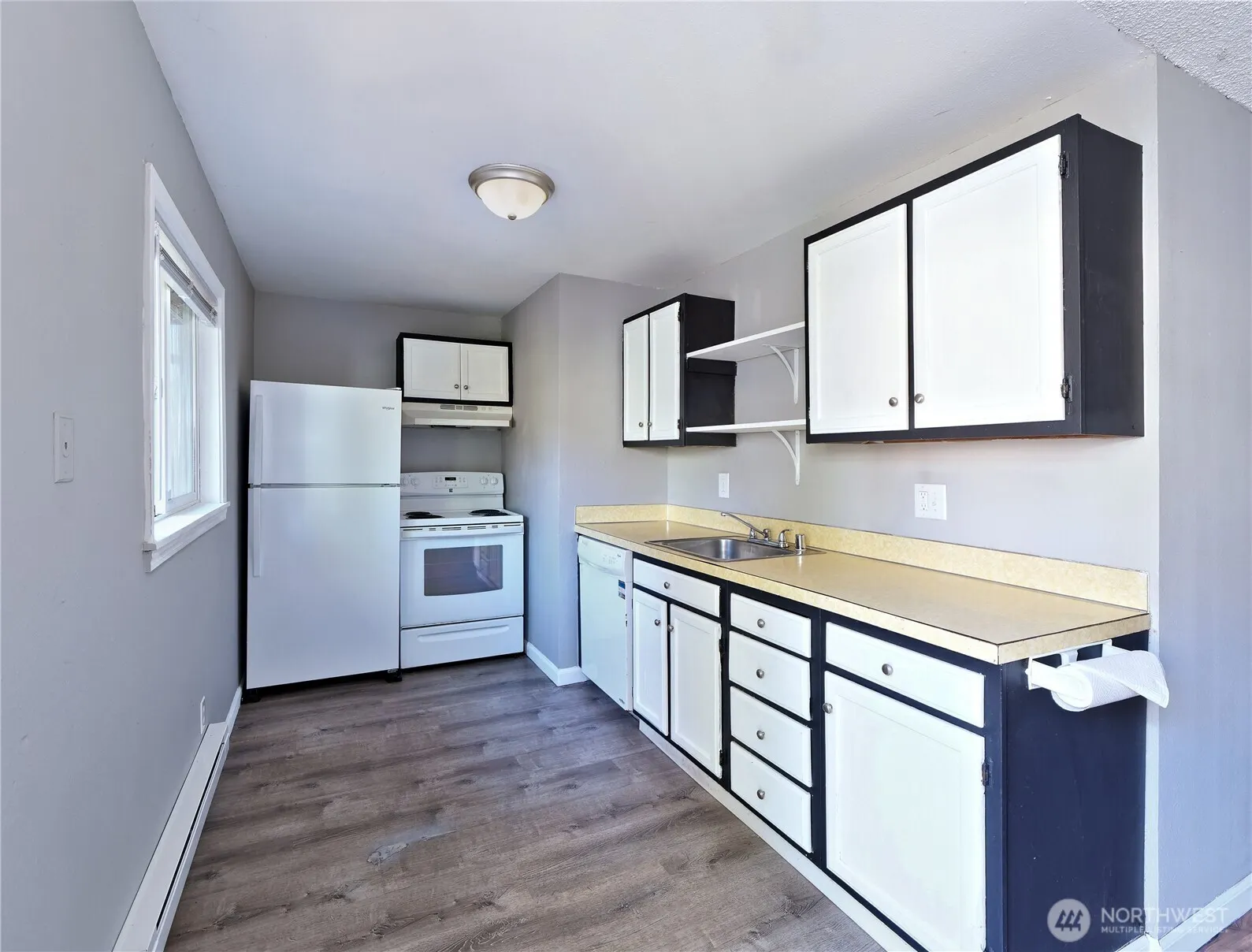 2716 S 256th Place , Kent, WA 98032-5550