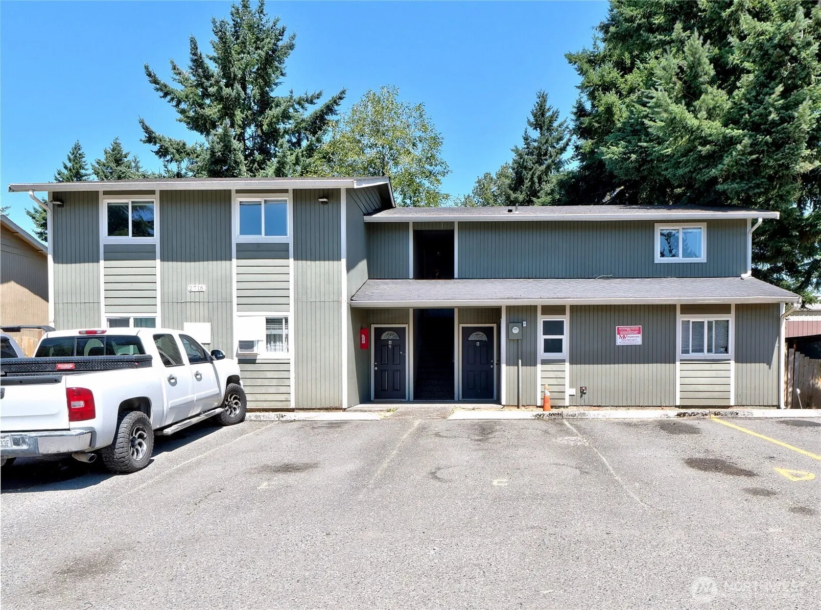 2716 S 256th Place , Kent, WA 98032-5550