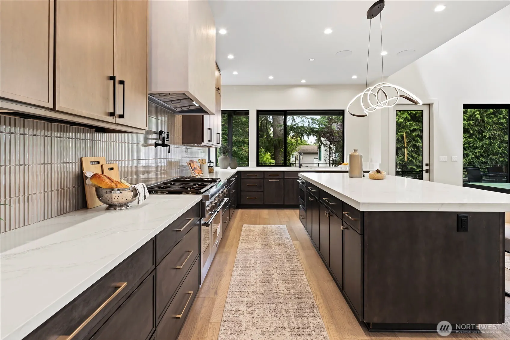 5515 108th Avenue NE, Kirkland, WA 98033