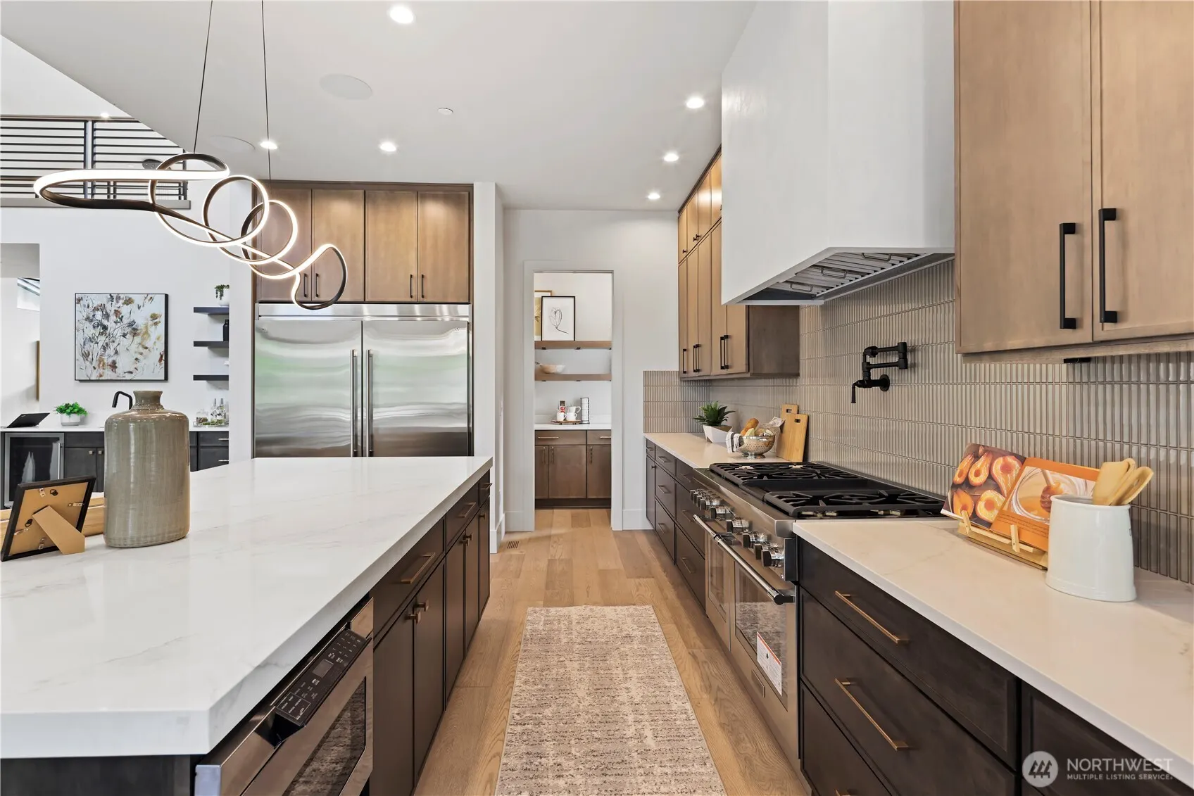 5515 108th Avenue NE, Kirkland, WA 98033