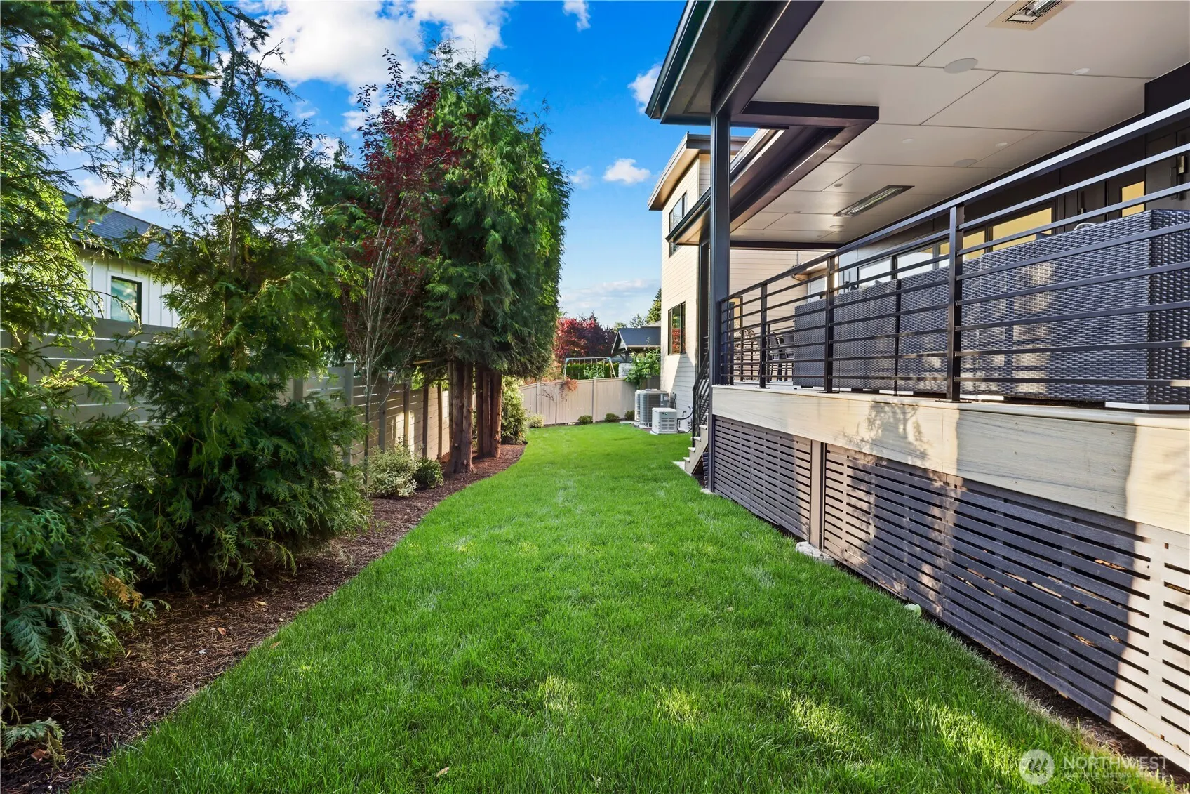 5515 108th Avenue NE, Kirkland, WA 98033