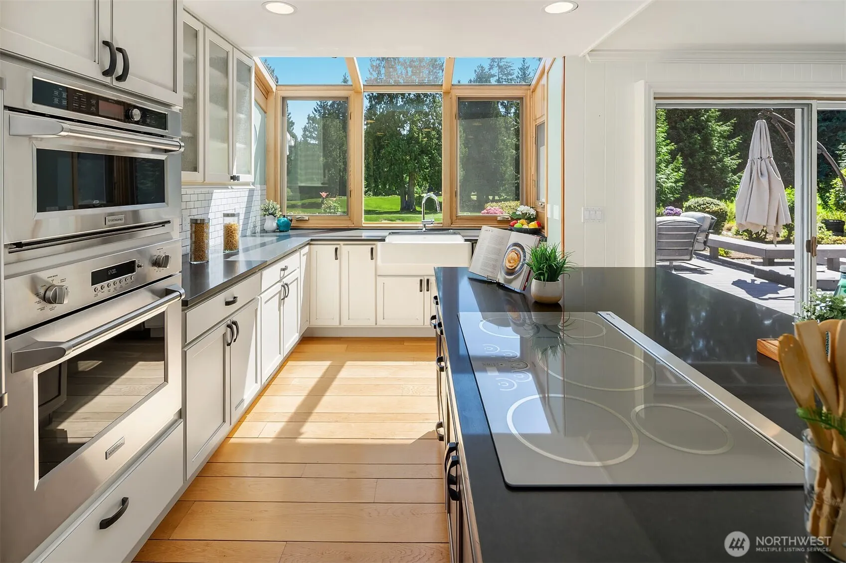 3126 211th Avenue NE, Sammamish, WA 98074