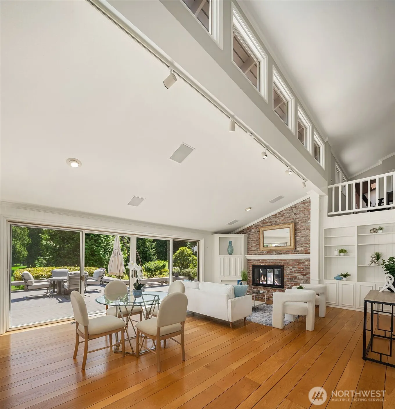 3126 211th Avenue NE, Sammamish, WA 98074