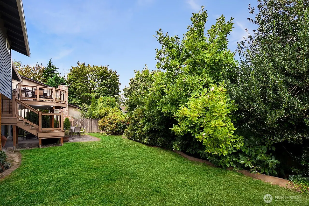 12130 SE 47th Place , Bellevue, WA 98006