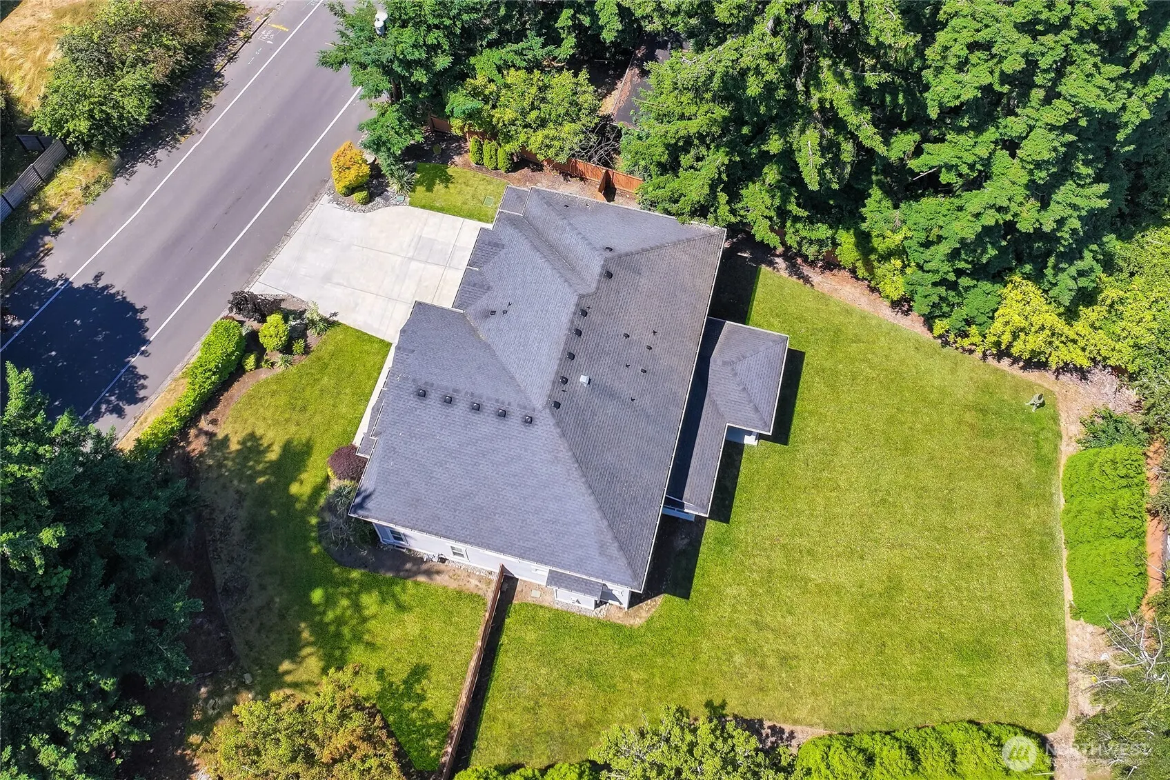 14918 SE 46th St , Bellevue, WA 98006