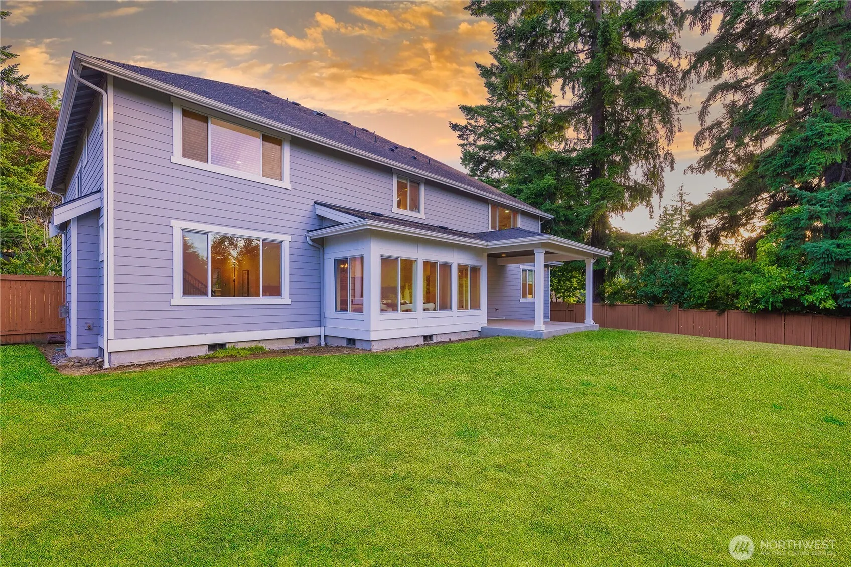 14918 SE 46th St , Bellevue, WA 98006