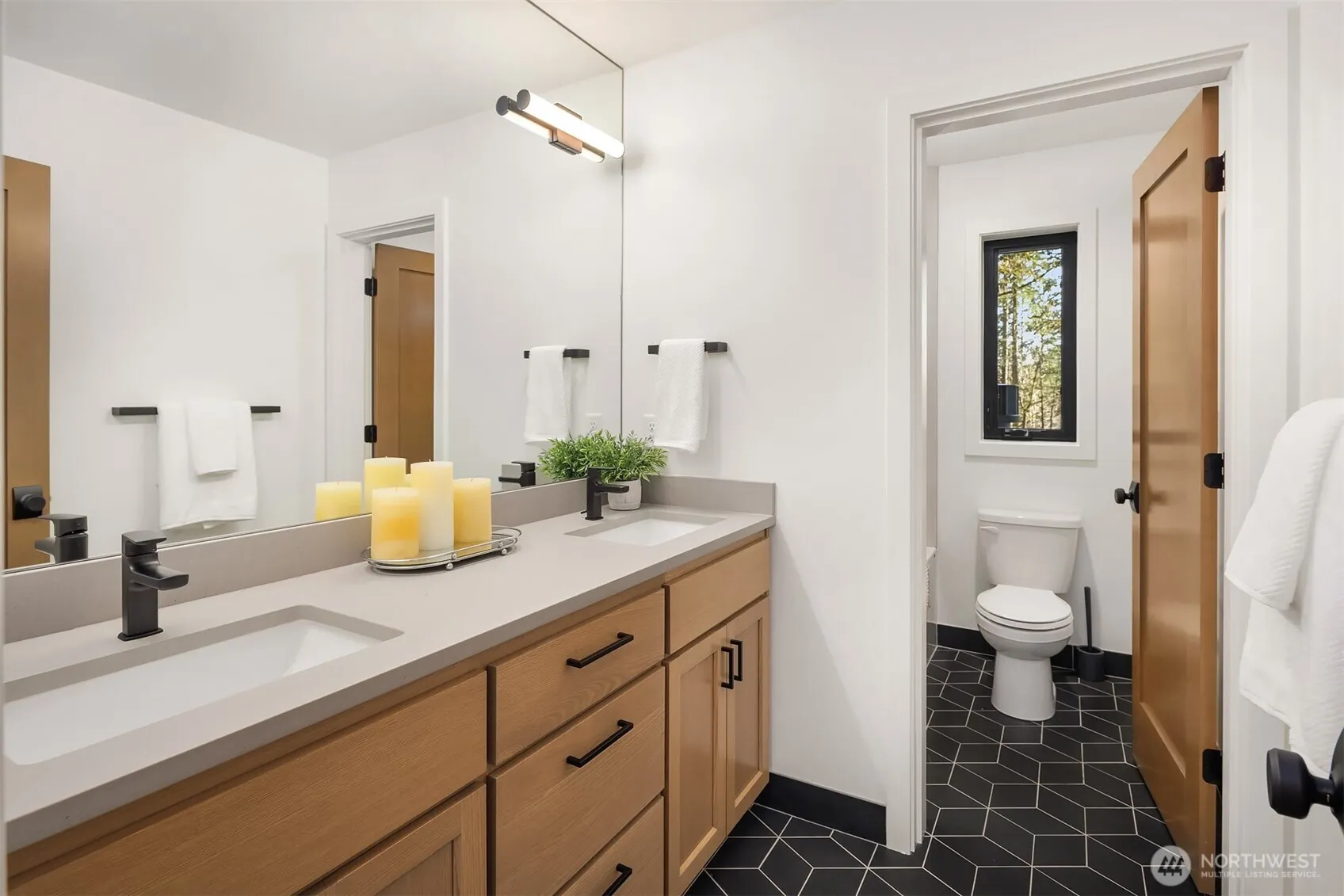 20300 166th Avenue NE, Woodinville, WA 98072