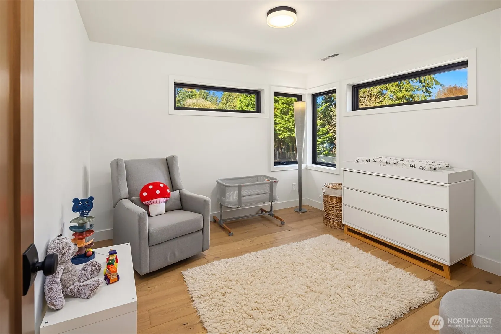 20300 166th Avenue NE, Woodinville, WA 98072