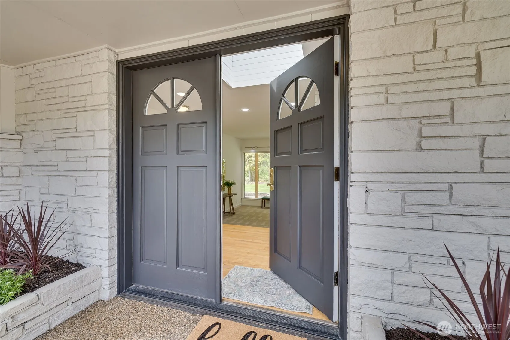 415 Front Street S, Issaquah, WA 98027