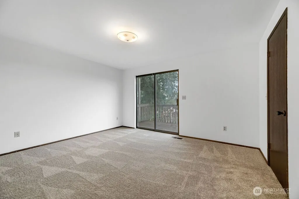 4011 228th Street SE, Bothell, WA 98021-9041