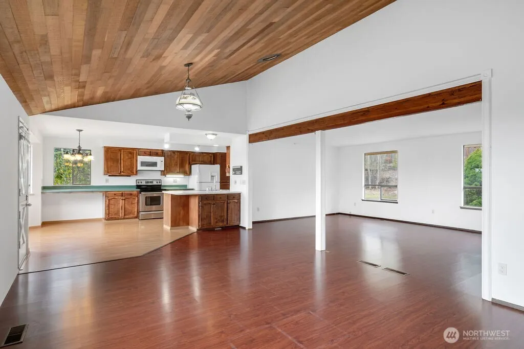 4011 228th Street SE, Bothell, WA 98021-9041