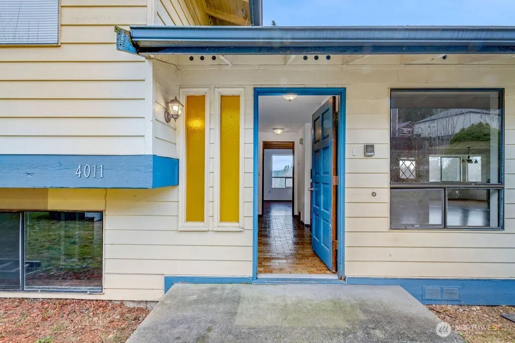 4011 228th Street SE, Bothell, WA 98021-9041