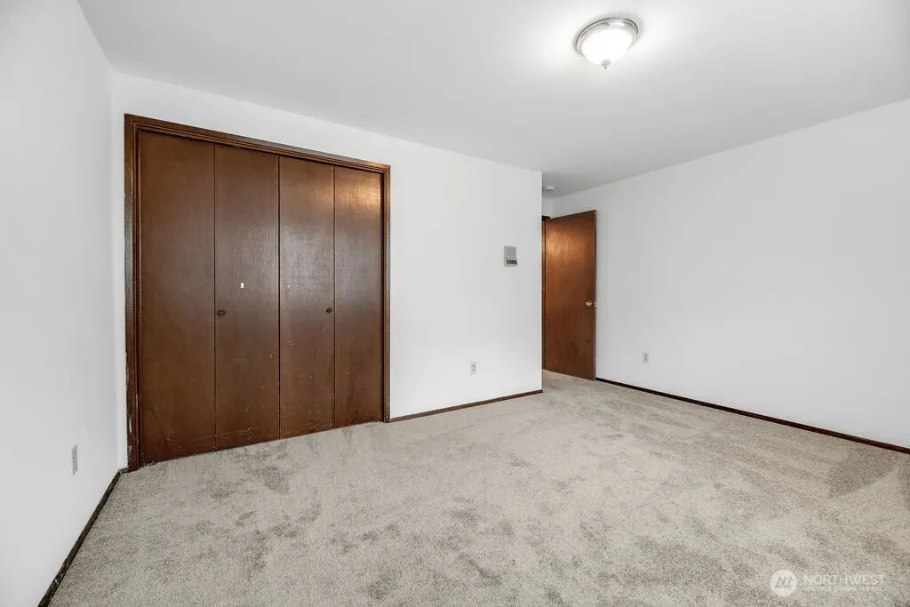 4011 228th Street SE, Bothell, WA 98021-9041